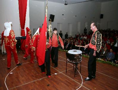 ZAFER ORHAN - Engellileri Eğitimle Aştılar