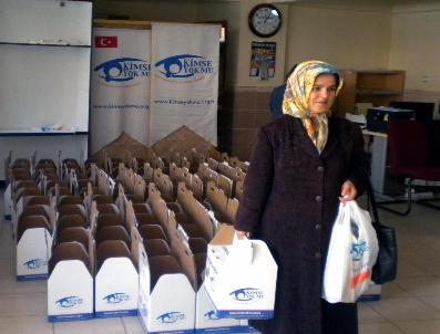 Kimse Yok Mu Yoksullara Et Dağıttı