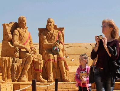 ROMA İMPARATORLUĞU - Roma İmparatorluğu Dönemi Kum Heykelleri Moskova‘da Sergilendi