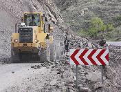 Yüksekova‘da Yol Genişletme Çalışması