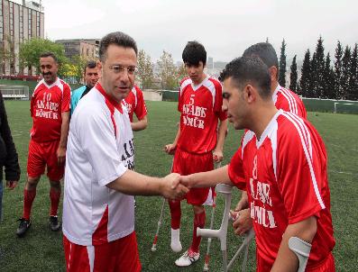 HALUK ŞIMŞEK - Ampute Futbol Takımı Protokol Takımını Yendi