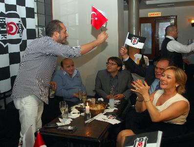 CENGIZ ZÜLFIKAROĞLU - Beşiktaş‘ta Kupa Kutlaması Yapıldı