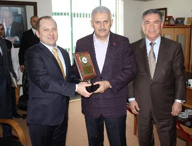 AYDIN ŞENGÜL - Binali Yıldırım: İzotaş, İzmir’İn Anadolu’Ya Açılan Kapısı