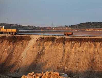 KENAN ÇIFTÇI - Komisyondan siyanürlü baraj açıklaması