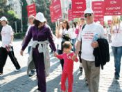 Sağlıklı yaşam için 'yürüyelim arkadaşlar'