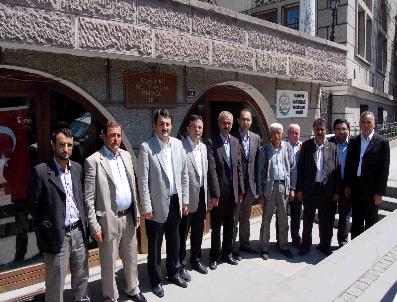 MUSTAFA GÖKHAN GÜLŞEN - Ak Parti Milletvekili Adayı Gülşen, Taşköprülü Muhtarları Dinledi