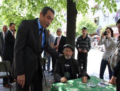 İLHAMI YıLMAZ - Mhp Milletvekili Adayı İlhami Yılmaz Devreklilerden Destek İstedi