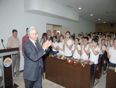 SOFULU - Öğrenciler Sordu, Aldırmaz Cevap Verdi