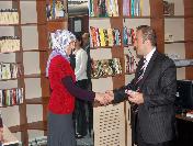 Okuma-Yazma Öğrenenlere Çeyrek Altın