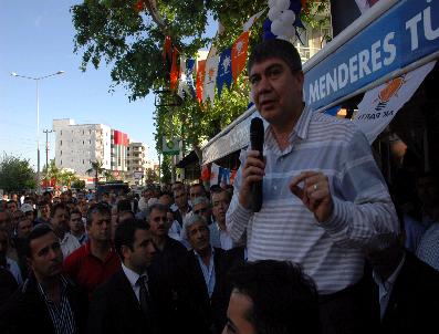 NURETTIN TURSUN - Türel‘in Döşemaltı Seçim Ofisi Açıldı