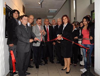 HALIS PEKER - Atanın Yayınlanmamış Fotoğrafları Aydınlılarla Buluştu