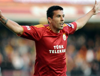 Galatasaray'da Milan Baros topun ağzında