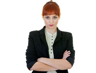 ÖYLE BİR GEÇER ZAMAN Kİ DİZİSİ - Şantaja devam eden Mesude'yi Soner bu kez boğuyordu...