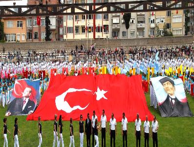 OSMAN HACıBEKTAŞOĞLU - 19 Mayıs Gençlik Bayramı Kutlandı