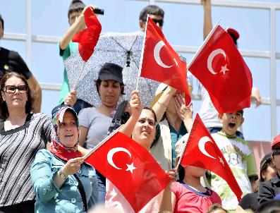 OSMAN NURI GÜLAY - Antalya‘da 19 Mayıs Coşkusu