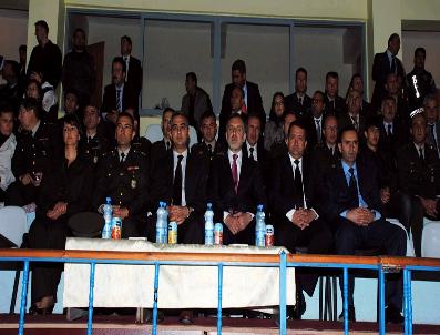 RAMAZAN FANI - Erciş‘te 19 Mayıs Coşkusu