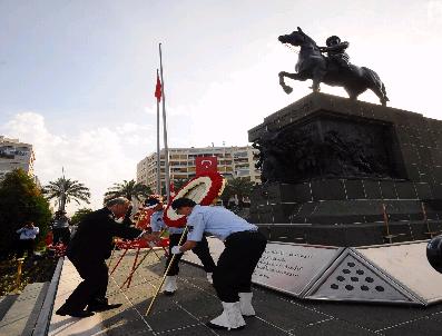 NUSRET TAŞDELER - İzmir‘de 19 Mayıs Kutlamaları
