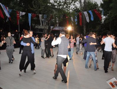 Nişantaşı‘nda Tango Rüzgarı Esti