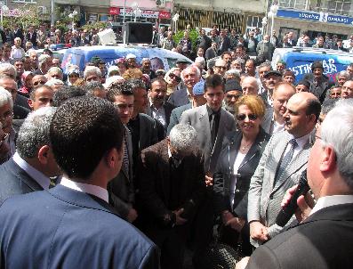 ZAFER NALBANTOĞLU - Ak Parti Tosya Seçim Bürosunun Açılışını Yaptı