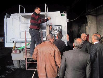 FARUK KÖKSOY - Ardahan‘da Kamyon Su Tankerine Dönüştürüldü