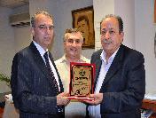 Arıkan‘a Teşekkür Plaketi