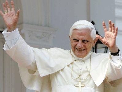 BENEDIKTUS - Papa'nın kredi kartı türk firmasından