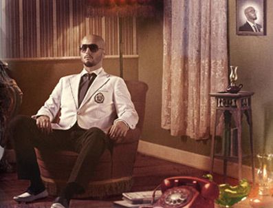 SERHAT BEDÜK - Türkiye'nin ilk 3 boyutlu klibi Bedük'ten