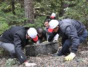 Üniversite Öğrencileri, Aladağ’Da Tonlarca Çöp Topladı