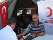 Kızılay, deprem bölgesine yardım malzemesi gönderdi