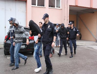 Uyuşturucu Etkisinde Gölcük’Ü Karıştırmışlar