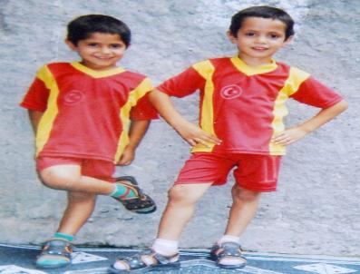 KÜRKÇÜLER - Kayıp Kardeşlerin Cesedi Sulama Kanalında Bulundu