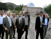 Milletvekili Adayı Erdoğan, Sad Ebi Bin Vakkas Hz. Türbesini Ziyaret Etti