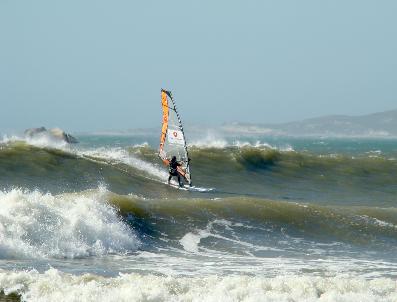 KEİRA KNİGHTLEY - Sörfçü Aylin Sponsor Bulursa Dünya Şampiyonu Olacak