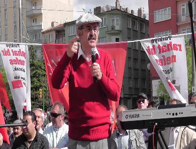 AZMI KERMAN - Chp‘li Başkan‘dan Başbakan‘a Hakaret: Onlar Olmasaydı Anan Baban Kim Olacaktı