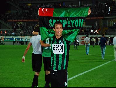 Sakaryaspor‘da Büyük Sevinç