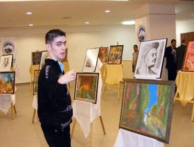 ŞENOL ESMER - Engelli ressam 'engel' tanımıyor