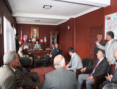 TURGAY GÜLENÇ - Karaçoban’Da Eğitime Büyük Destek…