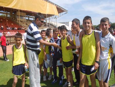 TAYTAN - Salihli’De Süt Koşusu Düzenlendi