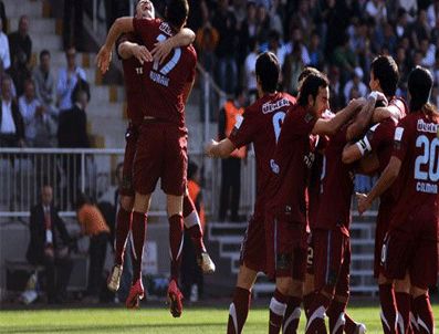 Trabzonspor'un rekor puanı da şampiyonluğa yetmedi