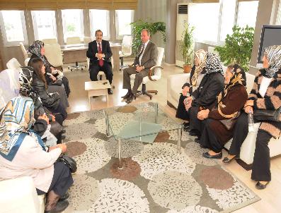 SALIM DEMIR - Yeşildereli Kadınların Talepleri