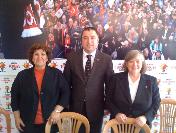 Bayan Vekil İle Bayan Adayın Seçim Çalışması