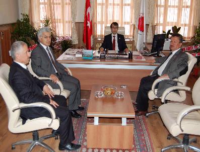 Bozok Üniversitesi Rektörü Prof. Dr. Uçar‘a Hayırlı Olsun Ziyaretleri Sürüyor