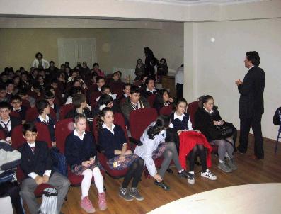 İzmit’Te 5 Bin 230 Öğrenciye Deprem Eğitimi Verildi