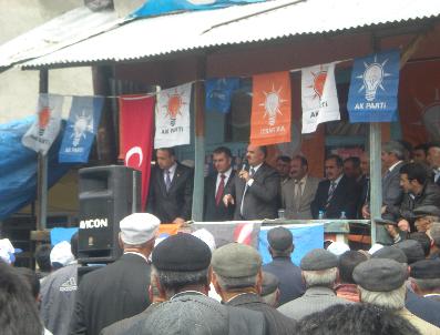 Şenkaya’Da Aksak’A Sevgi Gösterisi