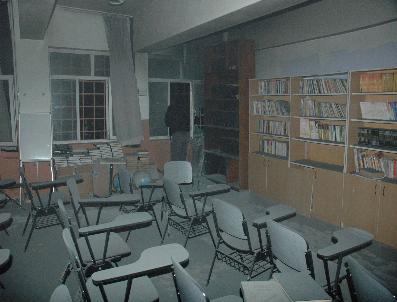 Van‘da Bir Okul Kundaklandı