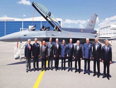 Yeni F-16 Hava Kuvvetleri'nin 100'üncü yılına yetişti, 30 uçak 2012 sonunda hazır olacak