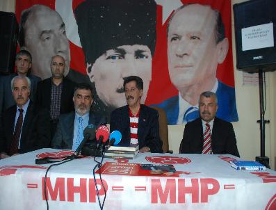 ZIHNI SAYAN - Listedeki Yerini Beğenmeyen Chp’Li Aday, Seçimde Mhp’Yi Destekliyor