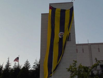 İSTINYE - Abd konsolosluğu'nda Fenerbahçe bayrağı