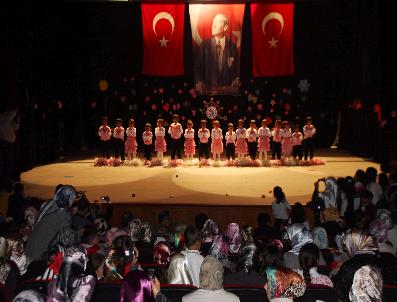 OSMAN DÖLEK - Ahlat‘ta Okul Öncesi Eğitim Şenlikleri