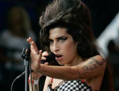 ARETHA FRANKLİN - Amy Winehouse İstanbul'a geliyor